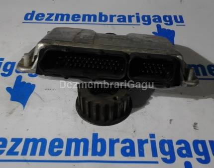 Calculator motor ecm ecu Volkswagen Polo (1994-2001), 1.0 Benzina, 37 KW, caroserie Hatchback