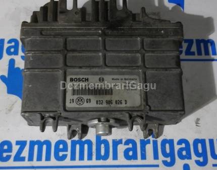 Calculator motor ecm ecu Volkswagen Golf III (1991-1998), 1.6 Benzina, 55 KW, caroserie Break