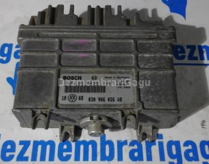 Calculator motor ecm ecu Volkswagen Golf III (1991-1998), 1.4 Benzina, 44 KW, caroserie Hatchback