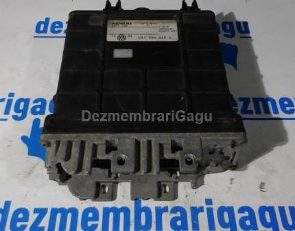 Calculator motor ecm ecu Volkswagen Golf III (1991-1998), 2.0 Benzina, 85 KW, caroserie Hatchback