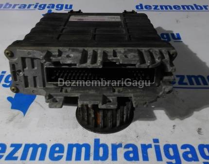 Calculator motor ecm ecu Volkswagen Golf III (1991-1998), 2.0 Benzina, 85 KW, caroserie Hatchback