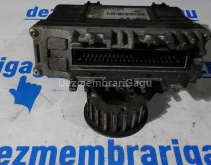 Calculator motor ecm ecu Volkswagen Golf III (1991-1998), 1.6 Benzina, 55 KW, caroserie Hatchback