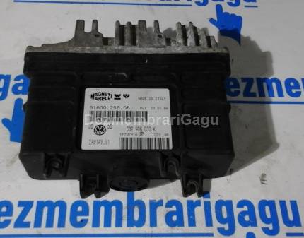 Calculator motor ecm ecu Volkswagen Golf III (1991-1998), 1.6 Benzina, 55 KW, caroserie Hatchback