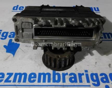 Calculator motor ecm ecu Volkswagen Golf III (1991-1998), 1.4 Benzina, 44 KW, caroserie Hatchback