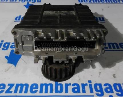 Calculator motor ecm ecu Volkswagen Golf III (1991-1998), 1.8 Benzina, 66 KW, caroserie Break