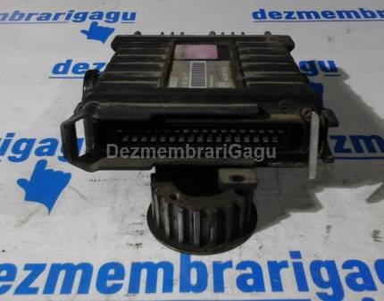 Calculator motor ecm ecu Volkswagen Passat / 3a (1988-1997), 1.8 Benzina, 55 KW, caroserie Break