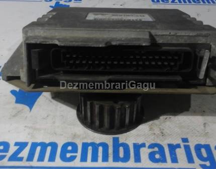 Calculator motor ecm ecu Peugeot 306, 1.8 Benzina, 81 KW, caroserie Hatchback