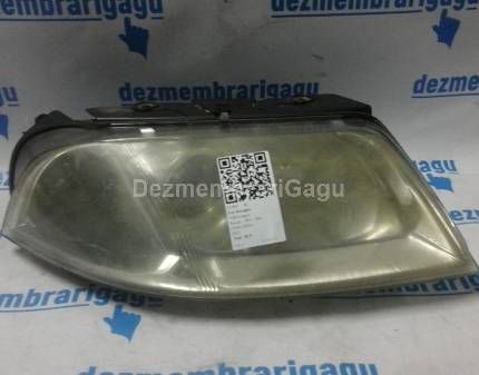 Far dreapta Volkswagen Passat / 3b3 - 3b6 (2000-2005)