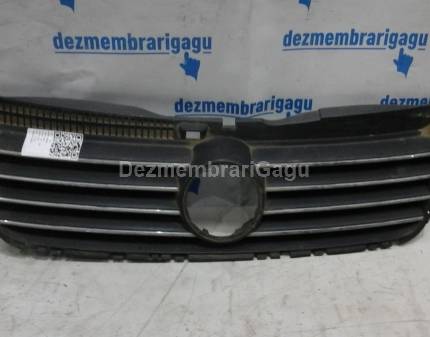 Grile capota Volkswagen Passat / 3b3 - 3b6 (2000-2005)