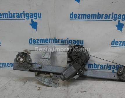 Macara geam stanga Peugeot 107