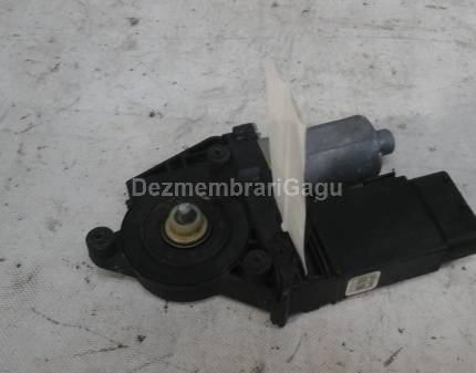 Motoras macara geam sf Volkswagen Passat / 3b2 - 3b5 (1996-2000)