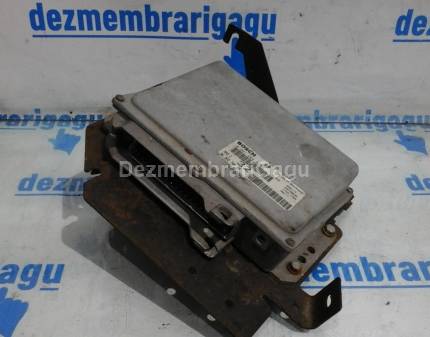 Calculator motor ecm ecu Peugeot 106 Ii (1996-), 1.1 Benzina, 44 KW, caroserie Hatchback