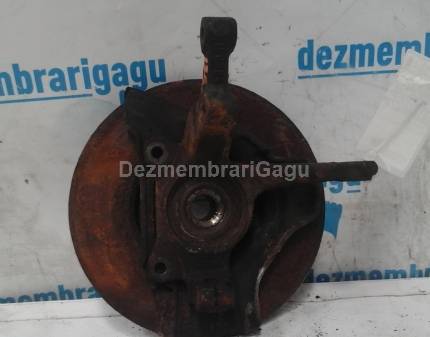 Fuzeta fata dreapta Fiat Punto I (1993-2000), 1.1 Benzina, caroserie Hatchback