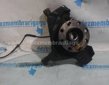 Fuzeta fata dreapta Fiat Grande Punto, 1.4 Benzina, 57 KW, caroserie Hatchback