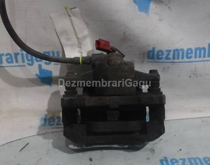 Etrier fata stanga Fiat Grande Punto Benzina, caroserie Hatchback