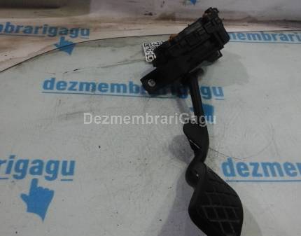 Pedala acceleratie Volkswagen Passat / 3b3 - 3b6 (2000-2005), 1.9 Diesel, caroserie Break