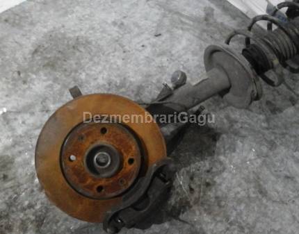 Fuzeta fata dreapta Peugeot 206, 1.4 Benzina, caroserie Hatchback