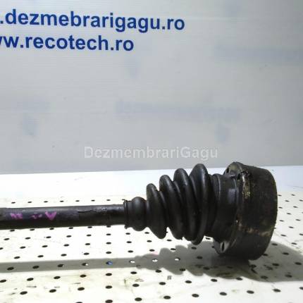 Planetara stanga fata Volkswagen Golf III (1991-1998), 2.0 Benzina, caroserie Hatchback