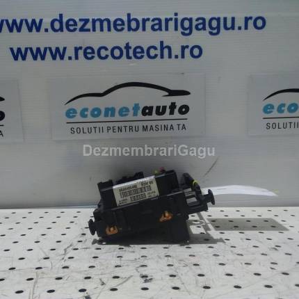 Bloc sigurante motor (bsm) Peugeot 206, 1.6 Benzina, 80 KW, caroserie Hatchback