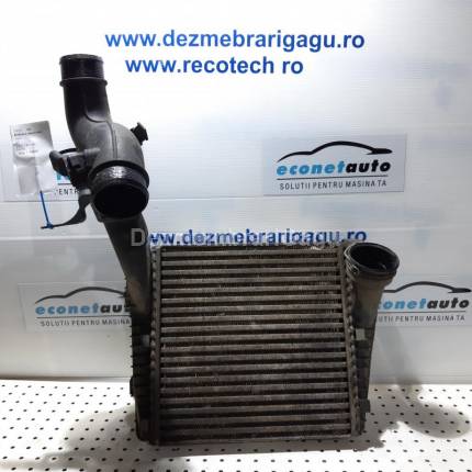 Radiator intercooler Audi Q7, 3.0 Diesel, caroserie Off-road