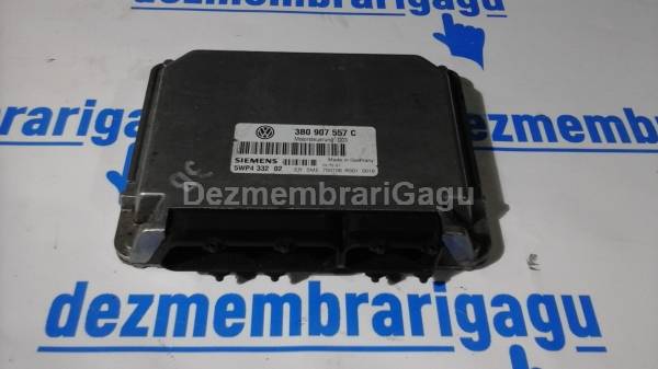 Calculator motor ecm ecu VOLKSWAGEN PASSAT / 3B2 - 3B5 (1996-2000), 1.6 Benzina, 74 KW