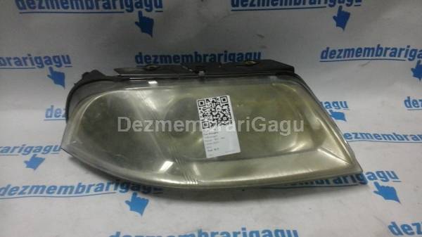 Vand far dreapta VOLKSWAGEN PASSAT / 3B3 - 3B6 (2000-2005) din dezmembrari