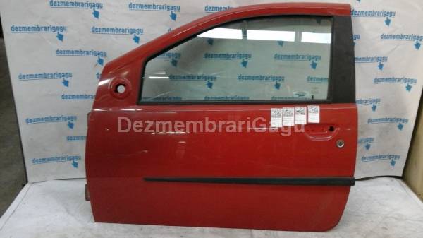 Vand geam usa stanga FIAT PUNTO II (1999-) din dezmembrari