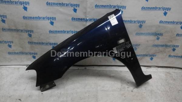 De vanzare aripa stanga fata PEUGEOT 306