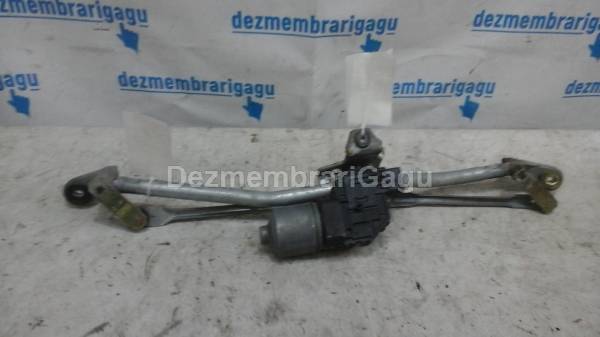 De vanzare motoras stergator fata AUDI A4 III (2004-) second hand