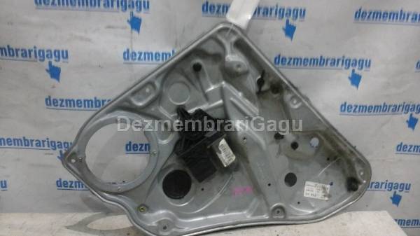 De vanzare macara geam ds VOLKSWAGEN PASSAT / 3B3 - 3B6 (2000-2005) second hand