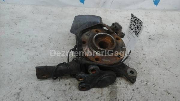 Vand fuzeta fata dreapta PEUGEOT 407