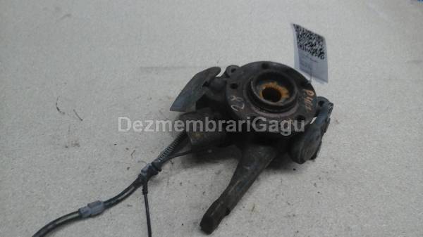 Vand fuzeta fata dreapta PEUGEOT 407