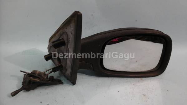 Vand oglinda dreapta PEUGEOT 306 din dezmembrari