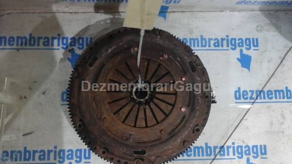 De vanzare kit ambreiaj VOLKSWAGEN PASSAT / 3B3 - 3B6 (2000-2005), 1.9 Diesel, 96 KW second hand