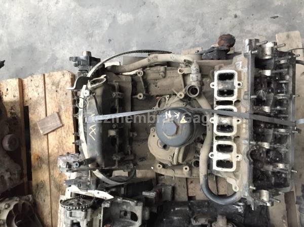 De vanzare motor VOLKSWAGEN PASSAT / 3B3 - 3B6 (2000-2005), 2.5 Diesel, 110 KW