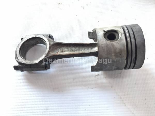 De vanzare piston cu biela PEUGEOT 306, 1.9 Diesel, 51 KW