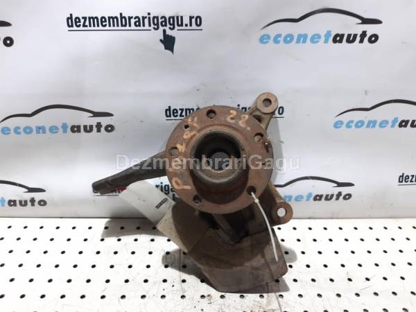 De vanzare fuzeta fata dreapta PEUGEOT 407, 1.6 Diesel